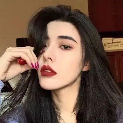 将军府来了个女总裁